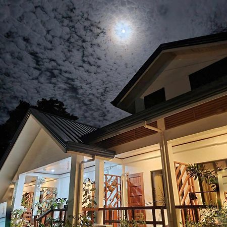 Bella Vita Guest House Coron Luaran gambar